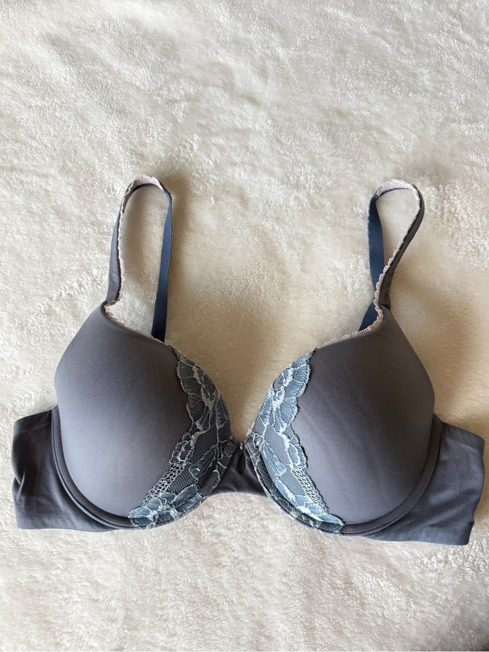 Victoria's Secret body by victoria perfect shape Blue Lace Bra size 36C